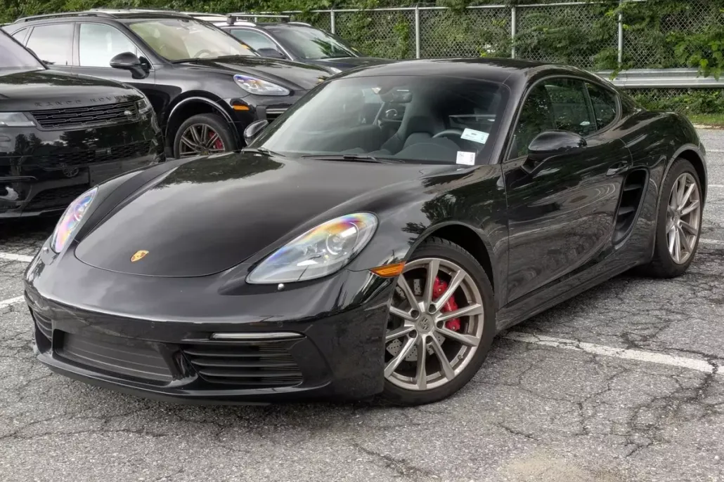 2024 Porsche Cayman S photo 1