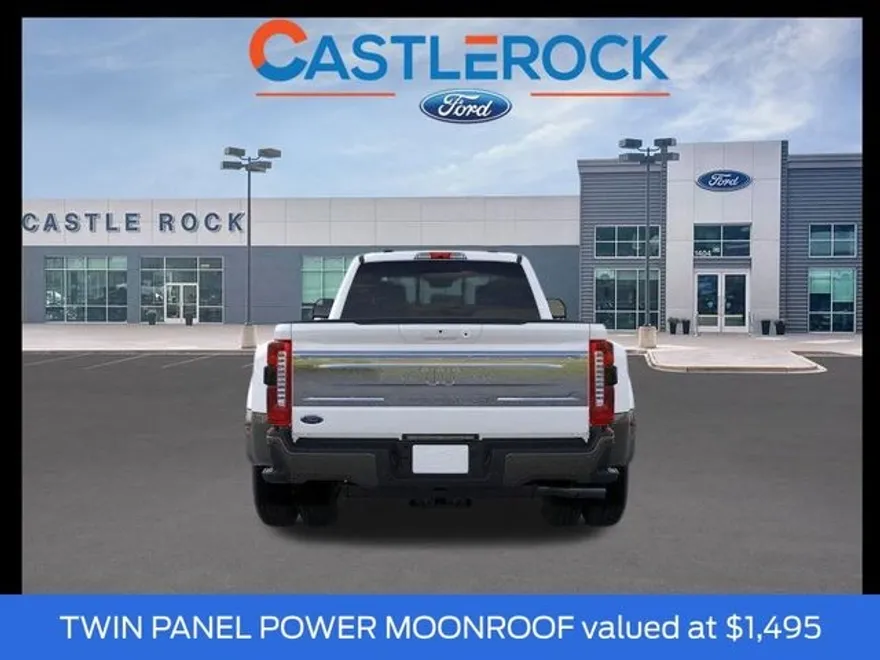 2025 Ford F-350 King Ranch photo 1