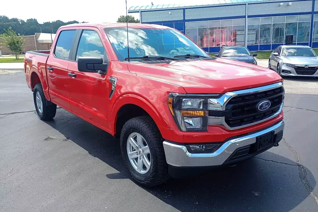 2023 Ford F-150 XL photo 1