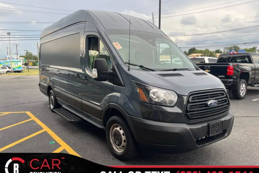 2019 Ford Transit Cargo photo 1
