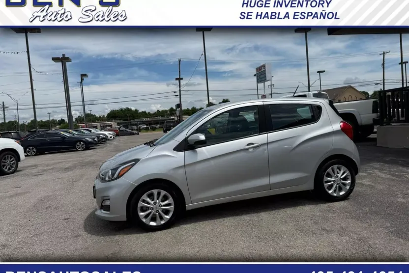2020 Chevrolet Spark 1LT LT photo 1