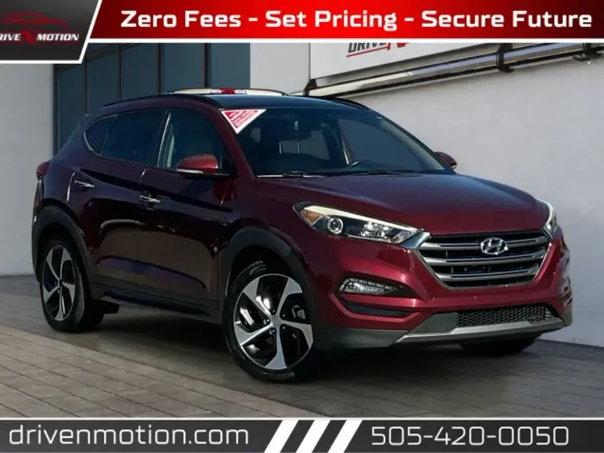 2016 Hyundai Tucson Limited Sport photo 1