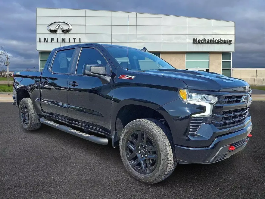 2024 Chevrolet Silverado 1500 LT Trail Boss photo 1