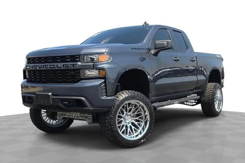 2022 Chevrolet Silverado 1500 Custom photo 1