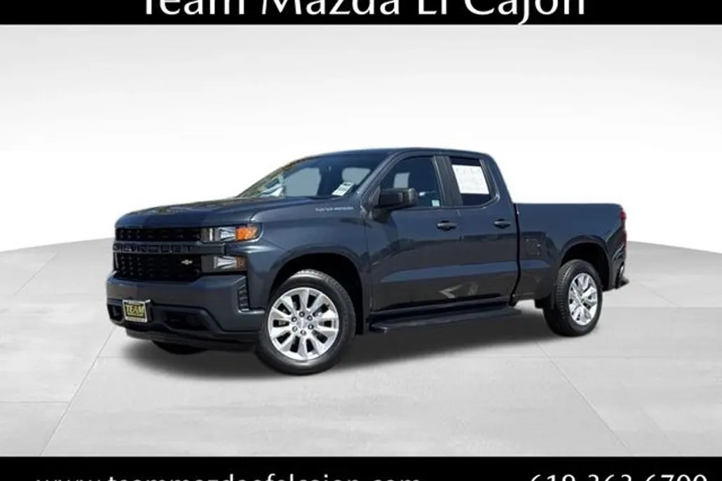 2019 Chevrolet Silverado 1500 Custom photo 1