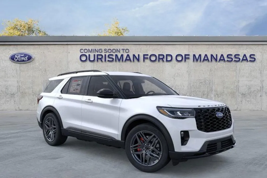 2025 Ford Explorer ST photo 1
