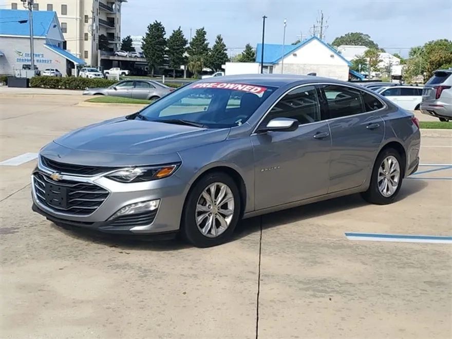 2023 Chevrolet Malibu 1LT photo 1