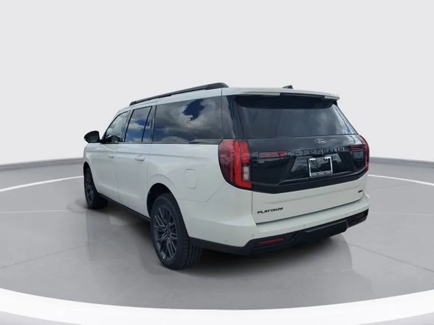 2025 Ford Expedition MAX Platinum photo 1