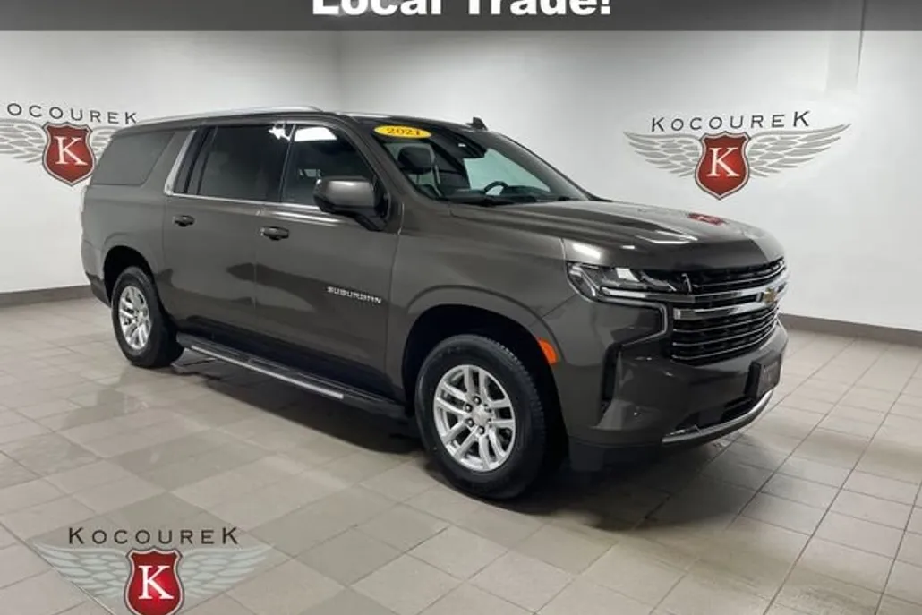 2021 Chevrolet Suburban LT photo 1