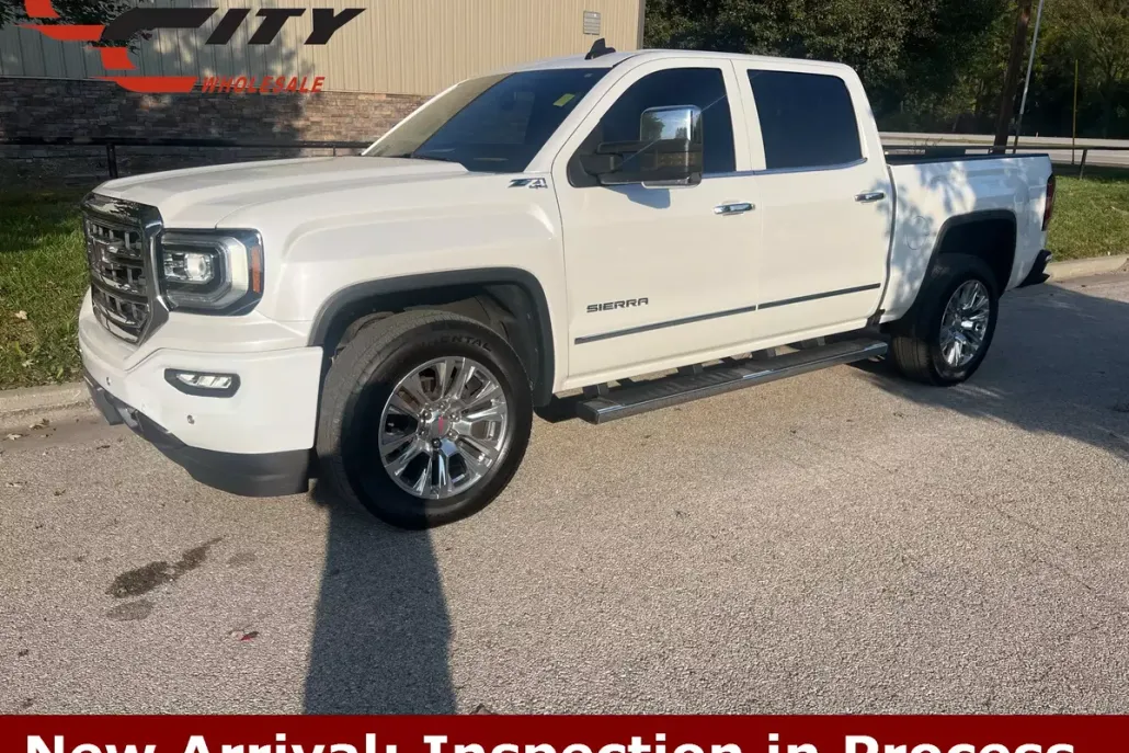 2017 Gmc Sierra 1500 SLT photo 1