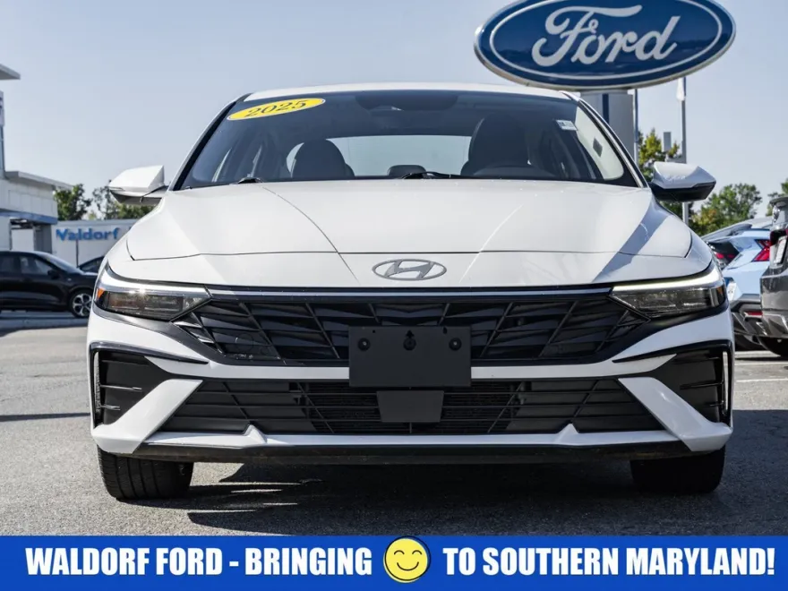 2025 Hyundai Elantra Hybrid Limited photo 1