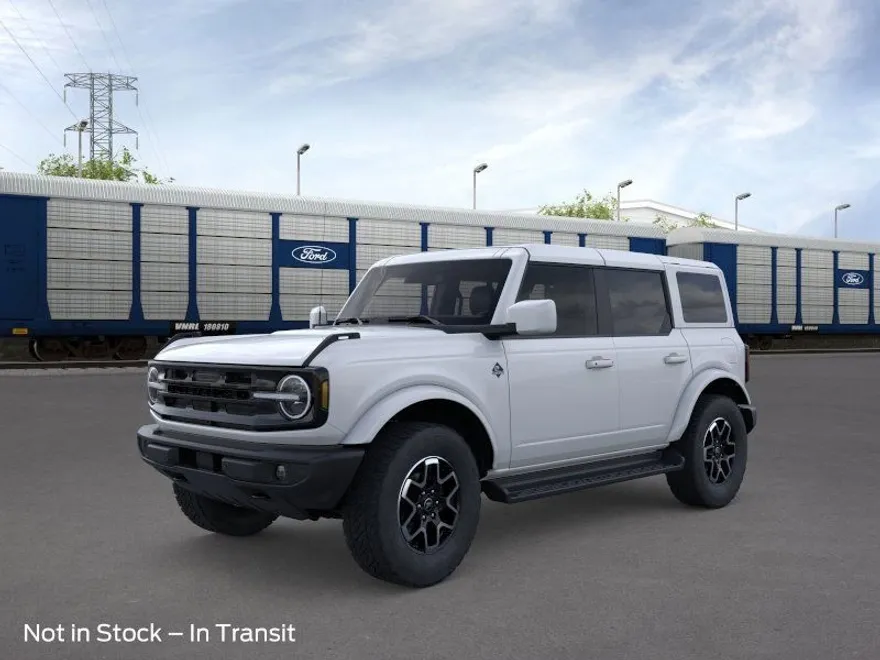 2025 Ford Bronco Outer Banks photo 1
