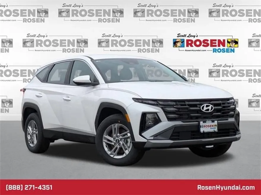 2025 Hyundai Tucson SE photo 1
