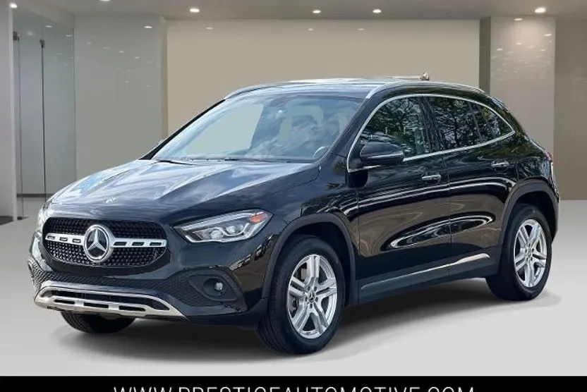 2023 Mercedes Benz GLA 250 4MATIC photo 1