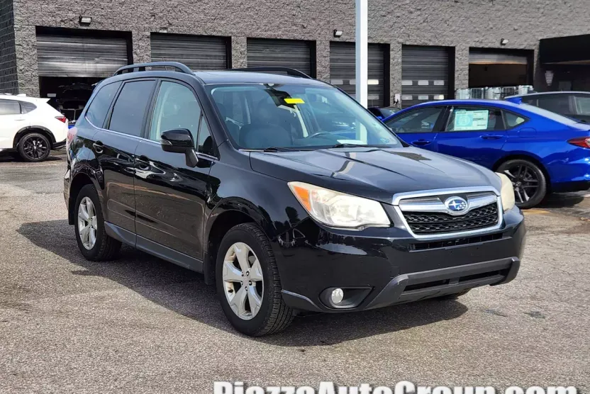 2014 Subaru Forester 2.5i Touring photo 1