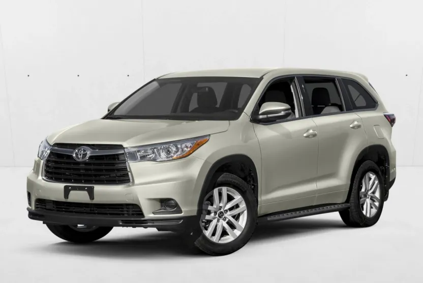 2016 Toyota Highlander LE Plus photo 1
