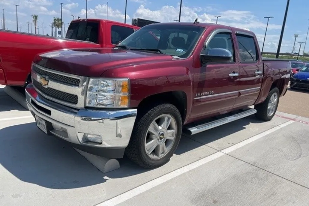 2013 Chevrolet Silverado 1500 LT photo 1