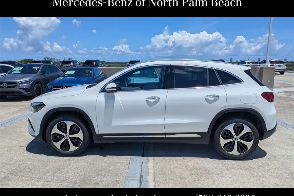 2026 Mercedes Benz GLA 250 photo 1