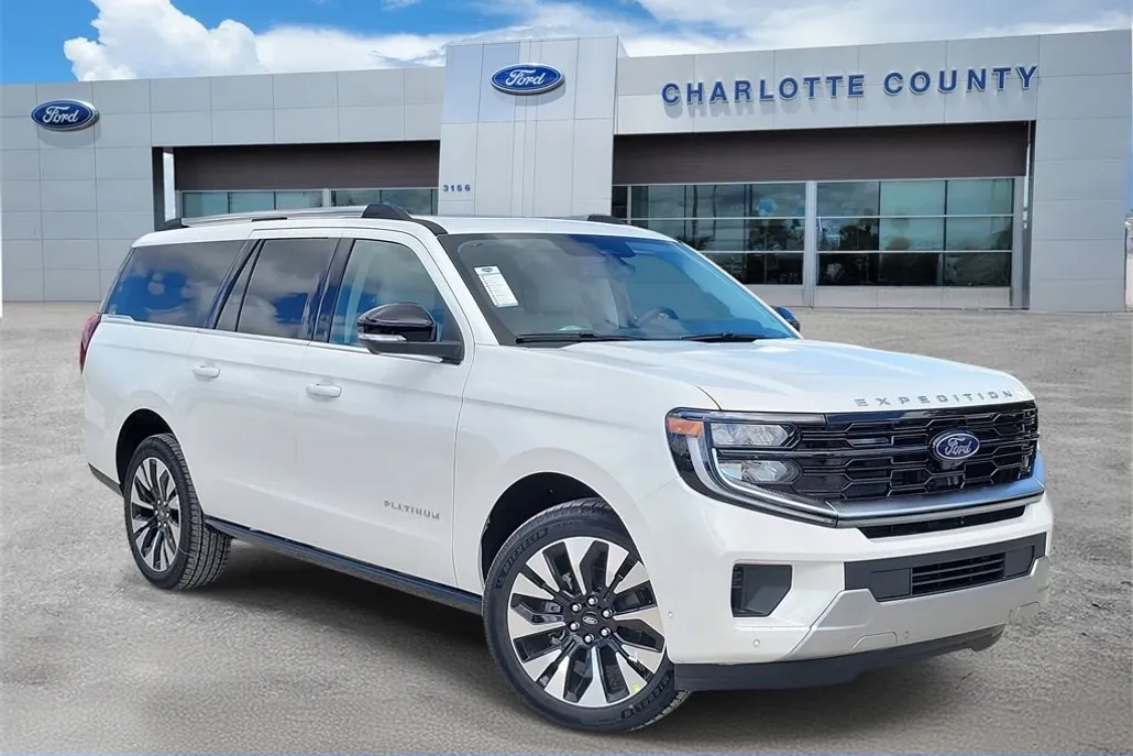 2025 Ford Expedition MAX Platinum photo 1