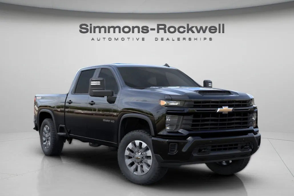 2025 Chevrolet Silverado 2500HD Custom photo 1