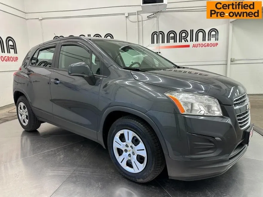 2016 Chevrolet Trax LS photo 1