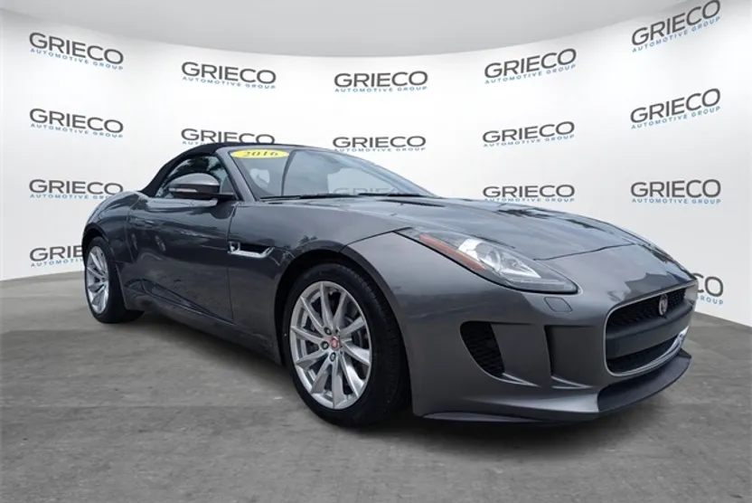 2016 Jaguar F-TYPE Base photo 1