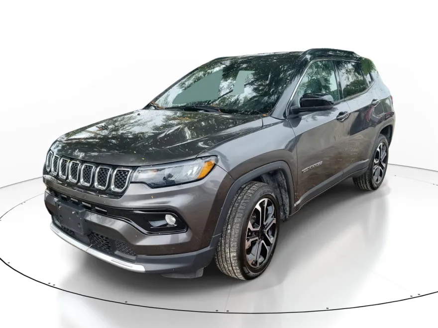 2023 Jeep Compass Limited photo 1