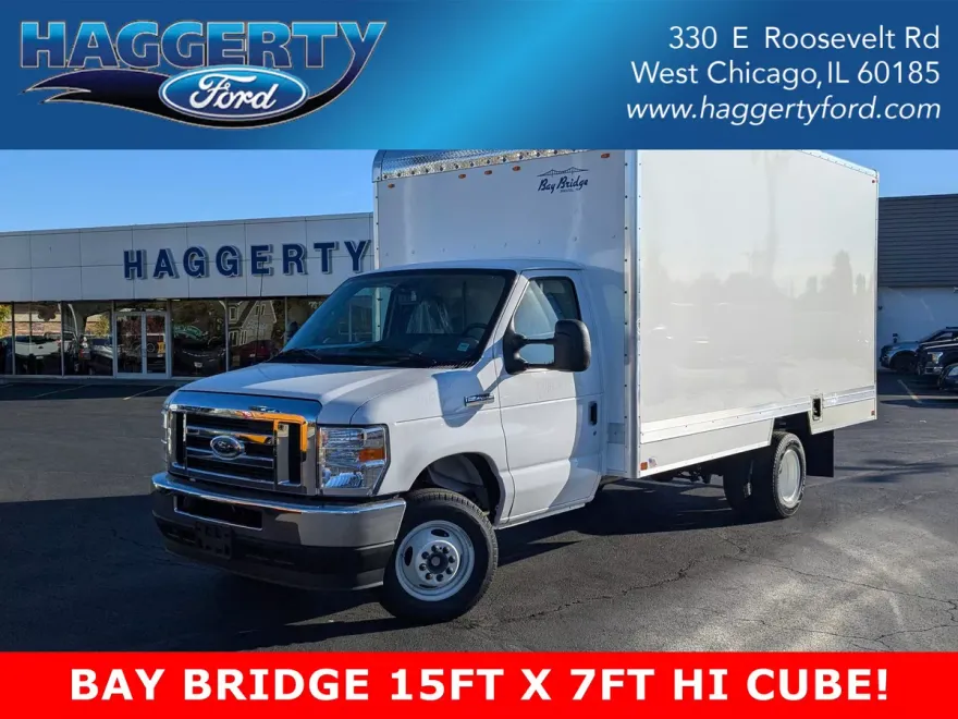 2025 Ford E-450 DRW photo 1