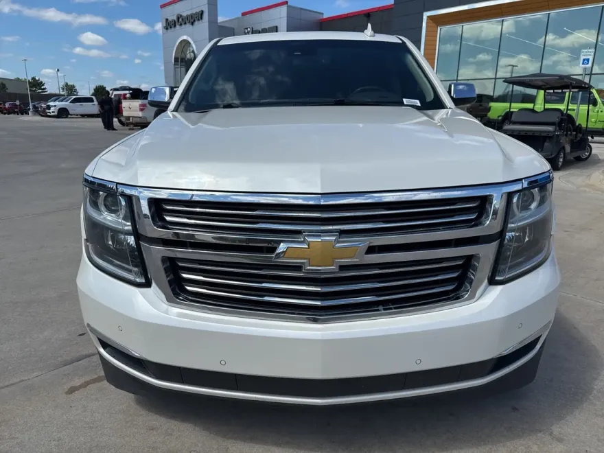 2015 Chevrolet Suburban 1500 LTZ photo 1
