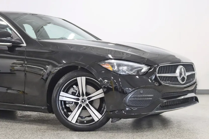 2024 Mercedes Benz C 300 4MATIC photo 1