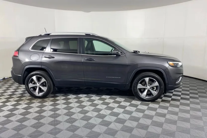 2021 Jeep Cherokee Limited photo 1