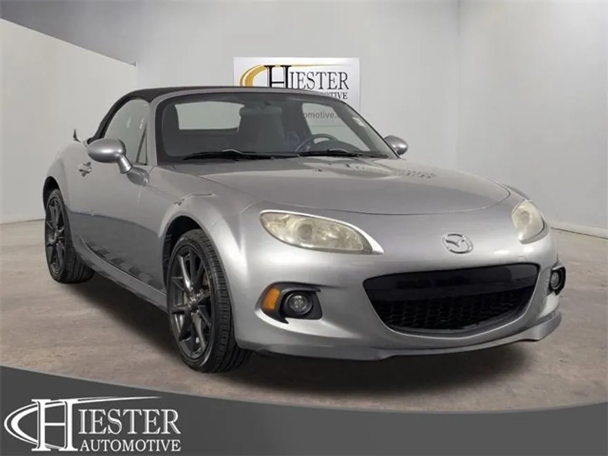2013 Mazda MX-5 Miata Sport photo 1