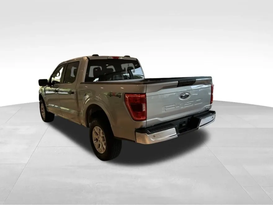 2023 Ford F-150 XLT photo 1