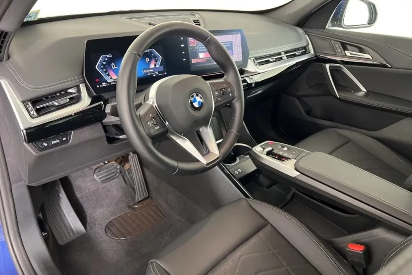 2025 Bmw X1 XDrive28i photo 1