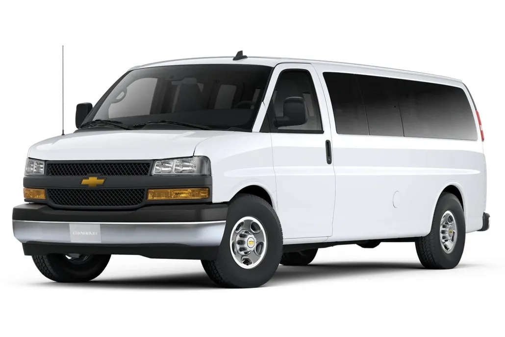 2025 Chevrolet Express Passenger 3500 photo 1