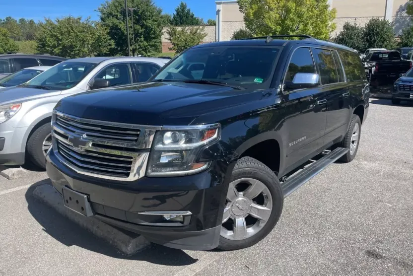 2015 Chevrolet Suburban LTZ photo 1