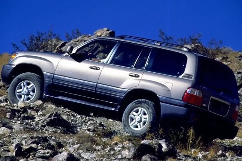 1999 Lexus LX 470 photo 1