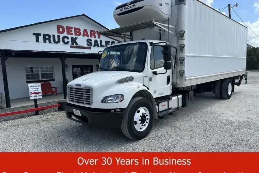 2018 Freightliner M2 106 Medium Duty photo 1