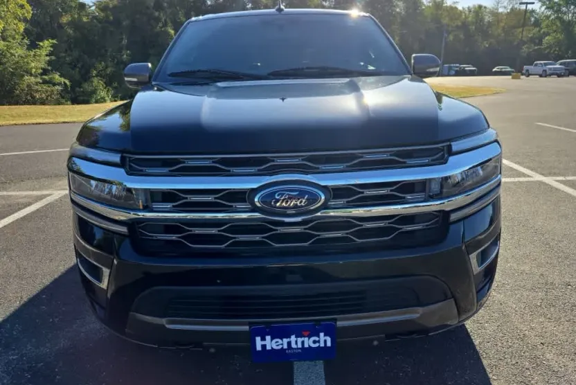 2022 Ford Expedition King Ranch photo 1