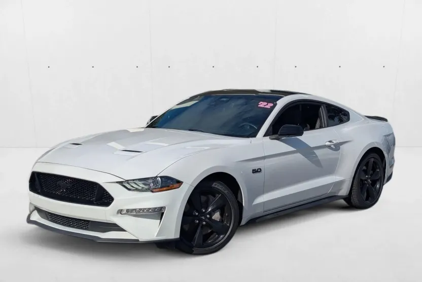 2022 Ford Mustang GT photo 1