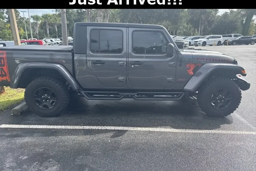 2023 Jeep Gladiator Mojave photo 1