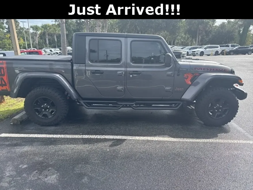 2023 Jeep Gladiator Mojave photo 1