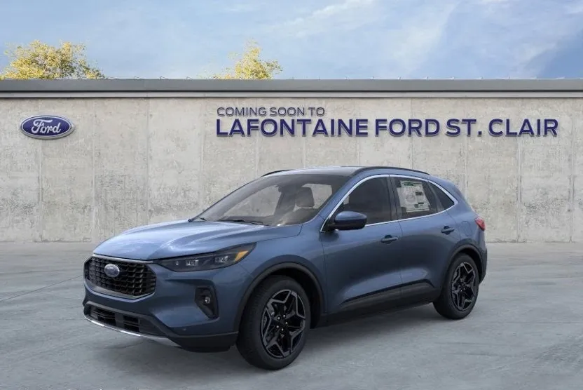 2026 Ford Escape Hybrid Platinum photo 1