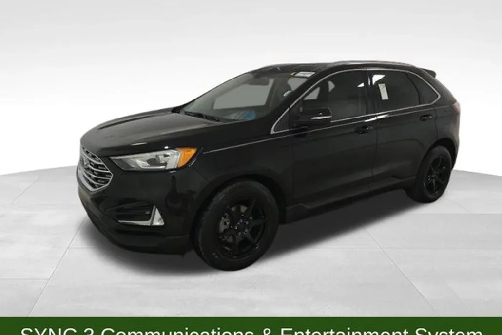 2019 Ford Edge SEL photo 1