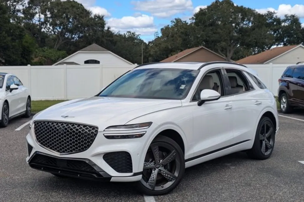 2025 Genesis GV70 3.5T Sport Prestige photo 1