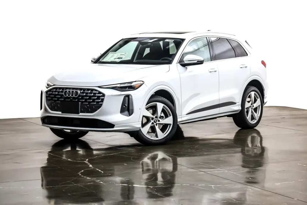 2025 Audi Q5 Premium Plus TFSI photo 1