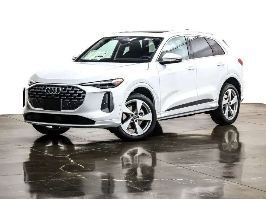 2025 Audi Q5 Premium Plus TFSI photo 1
