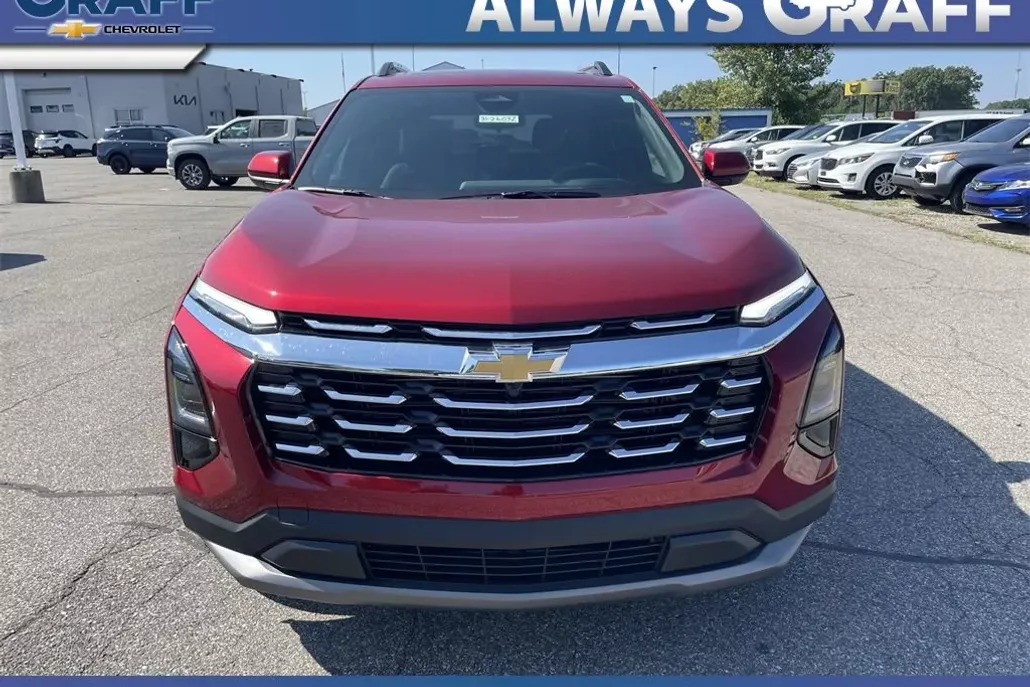 2026 Chevrolet Equinox photo 1