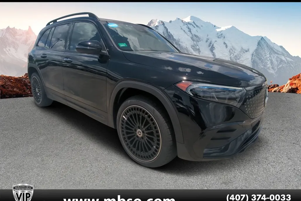 2024 Mercedes Benz EQB 300 4MATIC photo 1