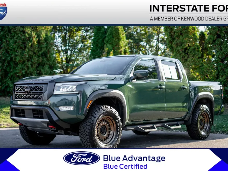 2022 Nissan Frontier PRO-4X photo 1